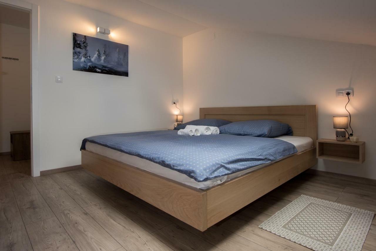 Seasons Apartmani أوسييك المظهر الخارجي الصورة