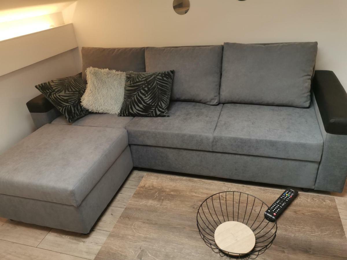 Seasons Apartmani أوسييك المظهر الخارجي الصورة
